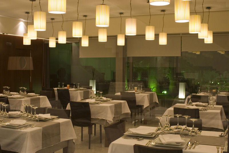 Santa Beatriz De Silva Hotel Менхибар Екстериор снимка