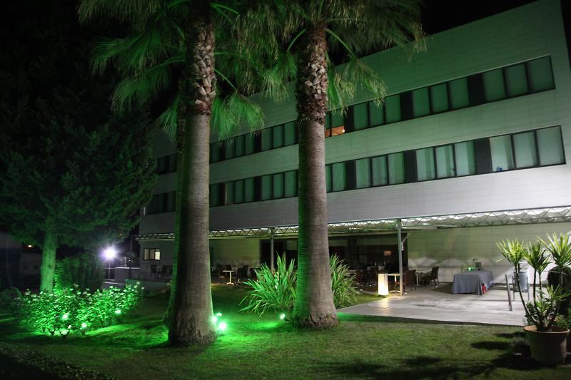 Santa Beatriz De Silva Hotel Менхибар Екстериор снимка